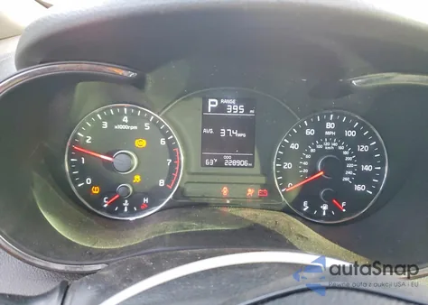 2017 Kia Forte Lx z USA, uszkodzony, nr VIN 3KPFK4A79HE141014